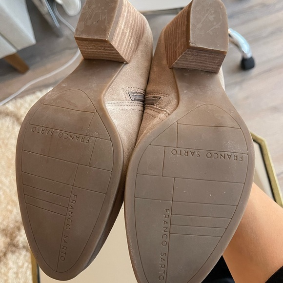 Heeled sued boots by Franco Sarto - Picture 4 of 5